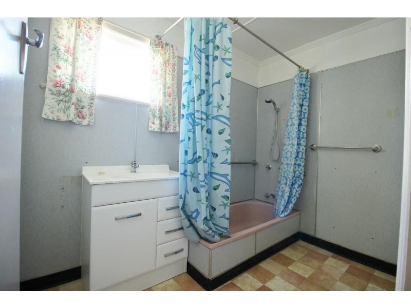 14 Spencer Street, Gatton QLD 4343