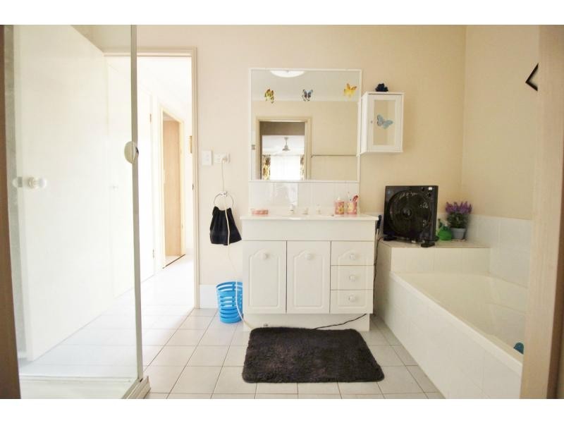 2 Melaleuca Drive, Laidley QLD 4341