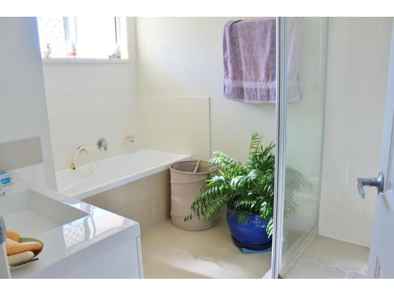 4 Peppermint Place, Laidley QLD 4341