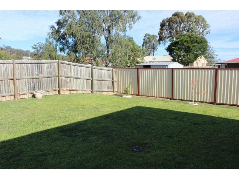 4 Peppermint Place, Laidley QLD 4341