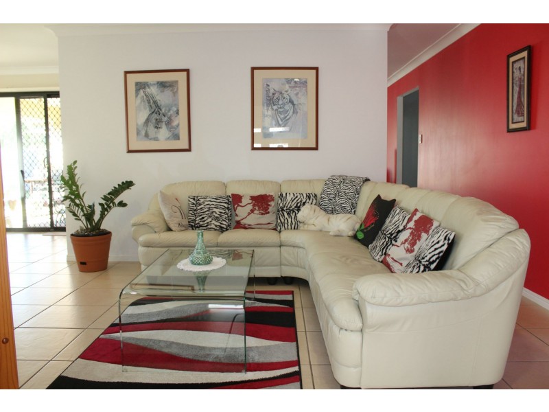 22 Stanford Place, Laidley QLD 4341