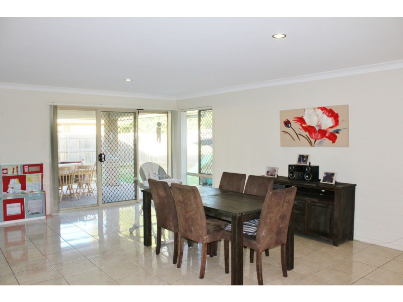 8 Peppermint Place, Laidley QLD 4341