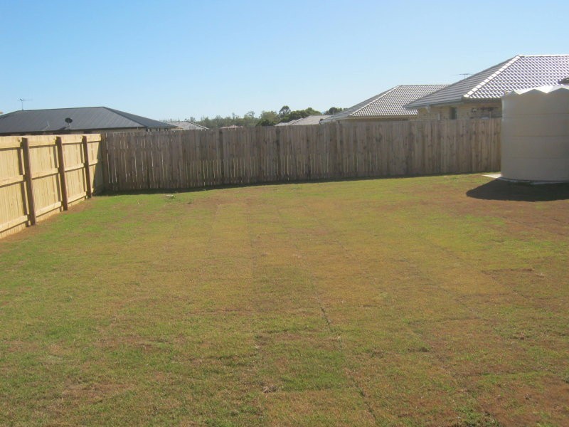 22 McInnes Street, Lowood QLD 4311