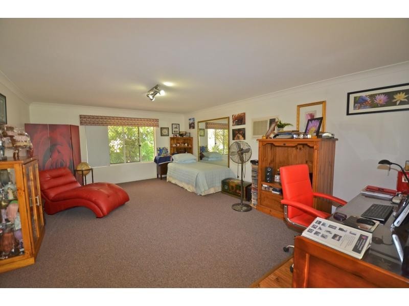 9 Hewett Drive, Regency Downs QLD 4341