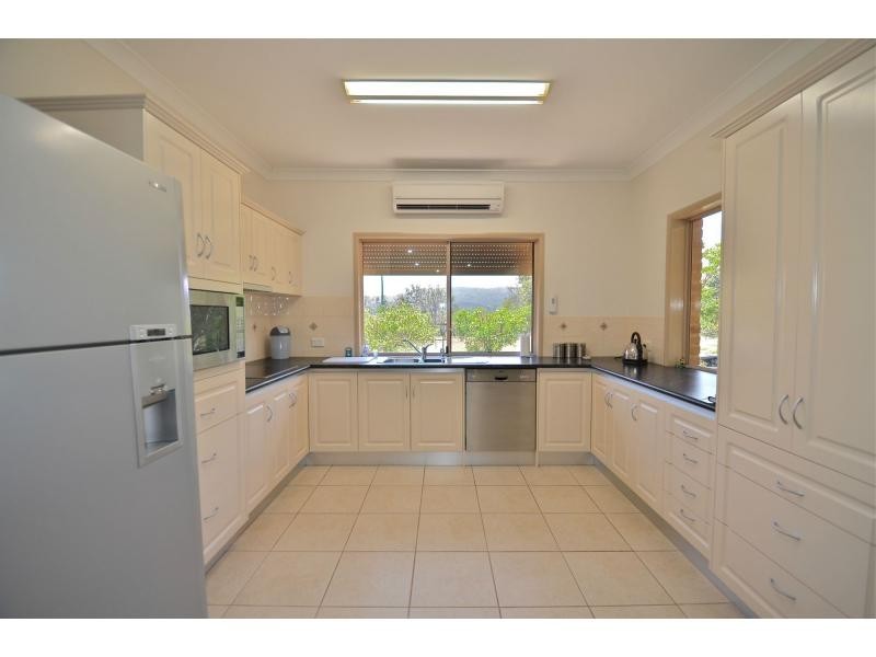 56 Laidley Creek West Road, Mulgowie QLD 4341