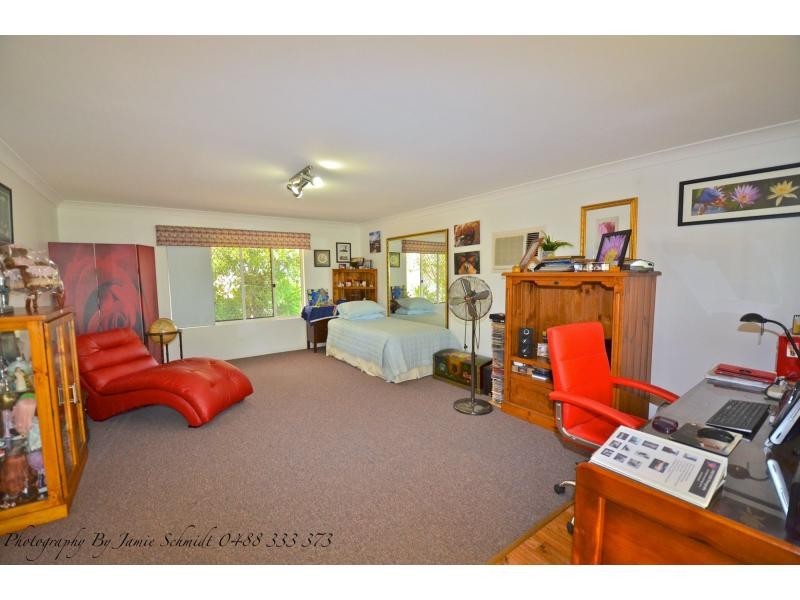 9 Hewett Drive, Regency Downs QLD 4341
