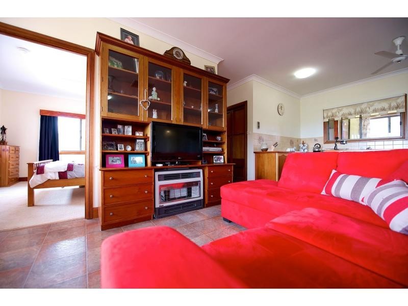 7 Dumke Street, Lowood QLD 4311