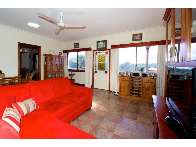 7 Dumke Street, Lowood QLD 4311
