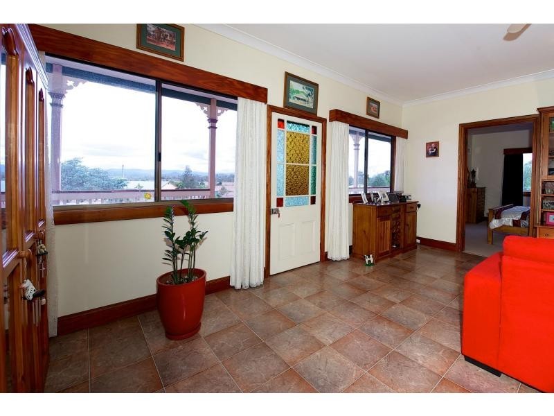 7 Dumke Street, Lowood QLD 4311