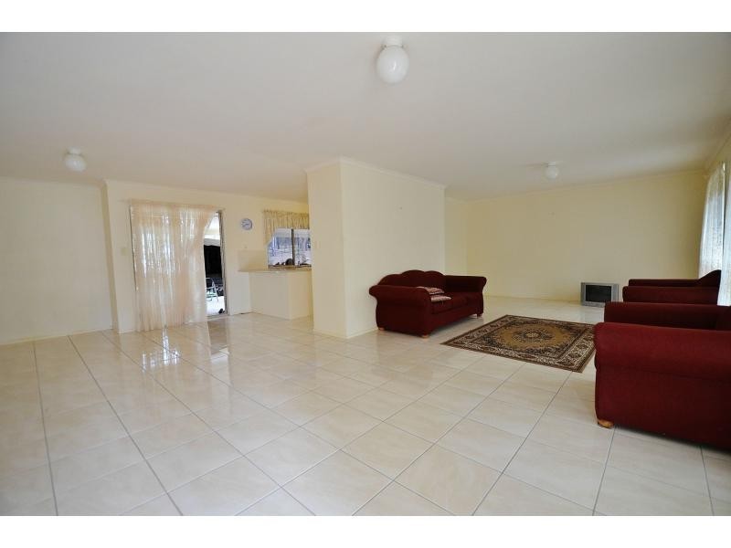59 Walnut Drive, Brightview QLD 4311