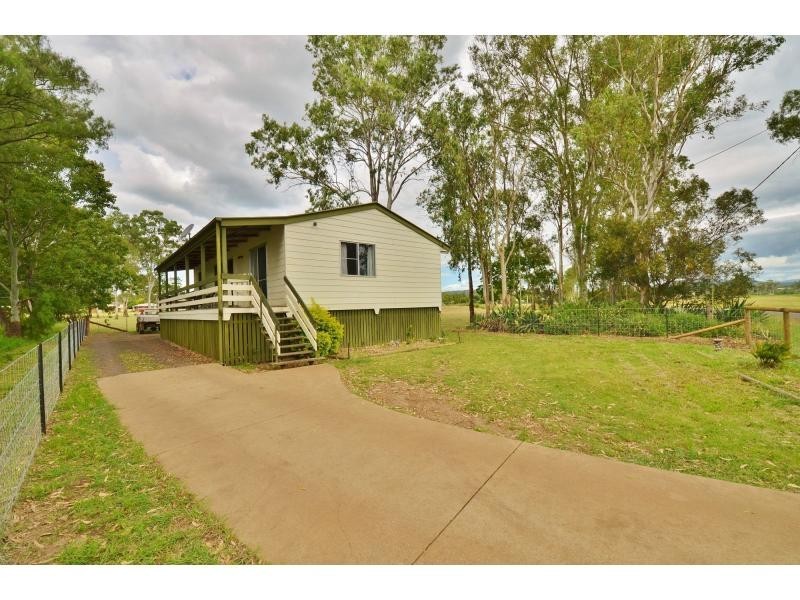 9 Coates Street, Laidley QLD 4341