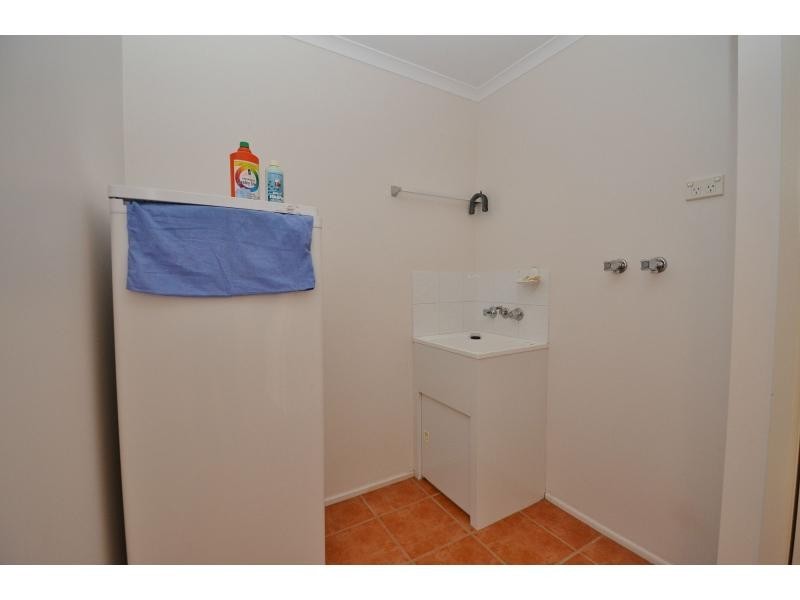 12 Walter Court, Glenore Grove QLD 4342