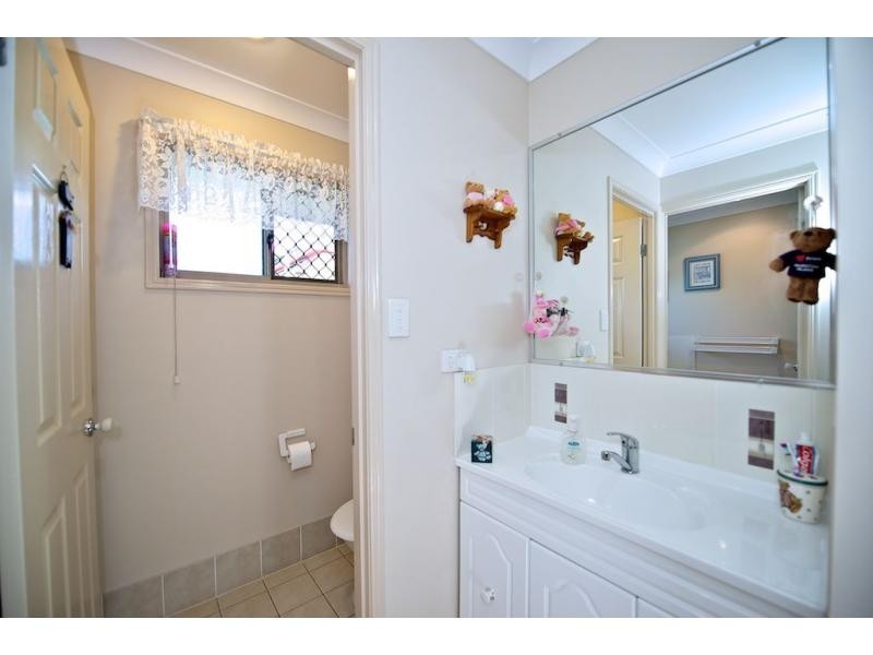 15 Manthey Road, Tarampa QLD 4311
