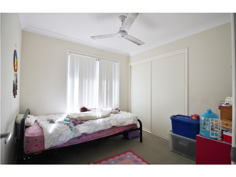 22 McInnes Street, Lowood QLD 4311