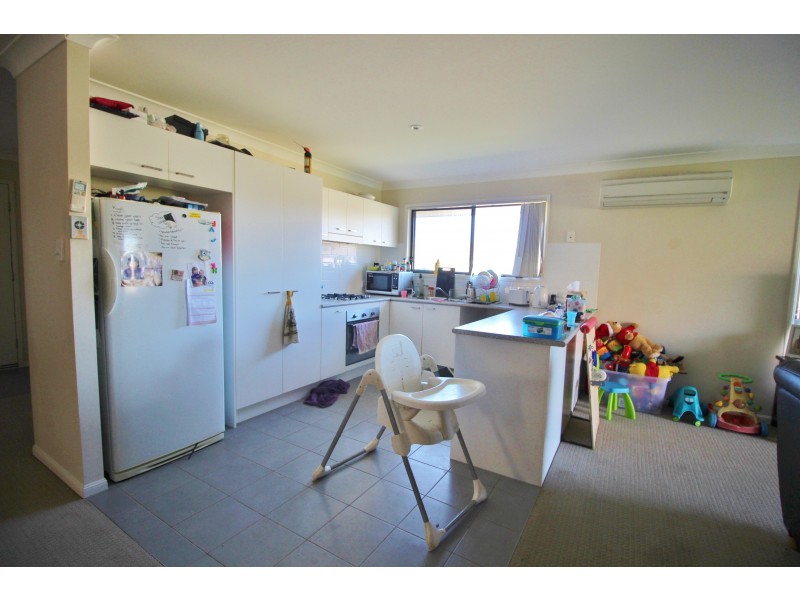 22 McInnes Street, Lowood QLD 4311