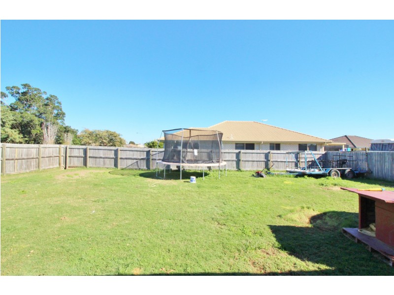 22 McInnes Street, Lowood QLD 4311