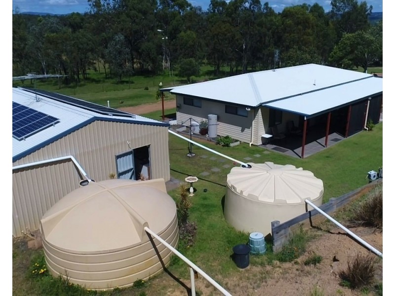 4 Beames Dr, Laidley South QLD 4341