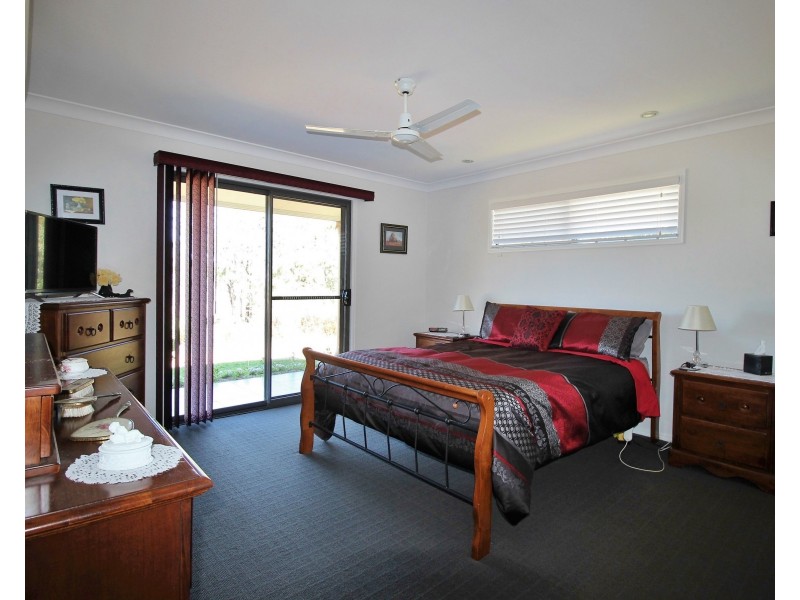 4 Beames Dr, Laidley South QLD 4341