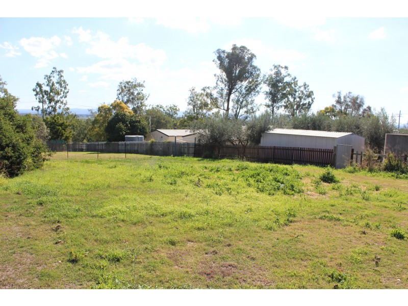 7 Power St, Glenore Grove QLD 4342