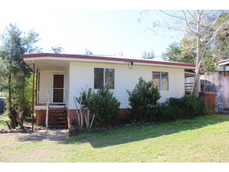 7 Power St, Glenore Grove QLD 4342