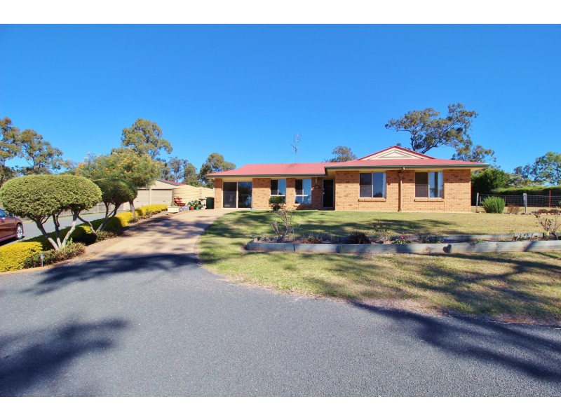 5 Curlew Pl, Laidley Heights QLD 4341