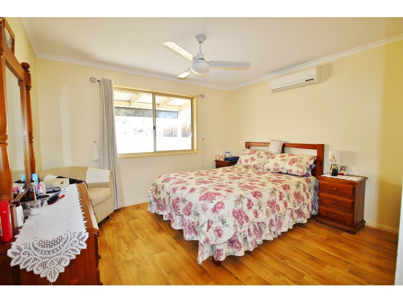 5 Curlew Pl, Laidley Heights QLD 4341