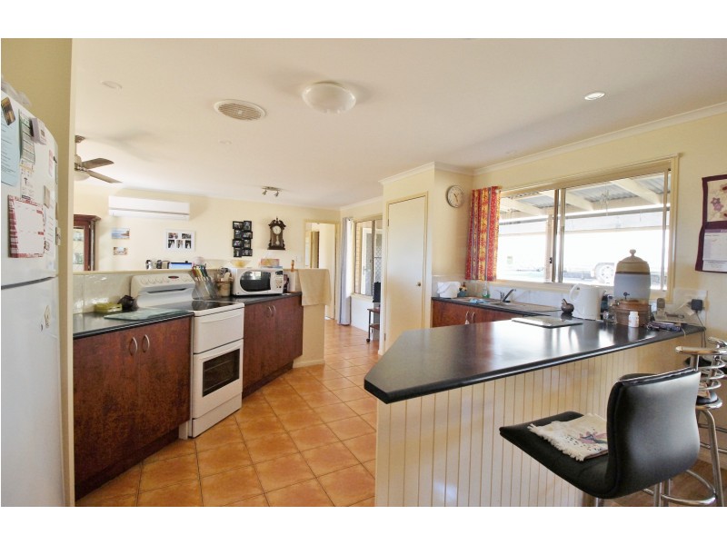 5 Curlew Pl, Laidley Heights QLD 4341