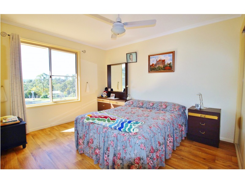 5 Curlew Pl, Laidley Heights QLD 4341