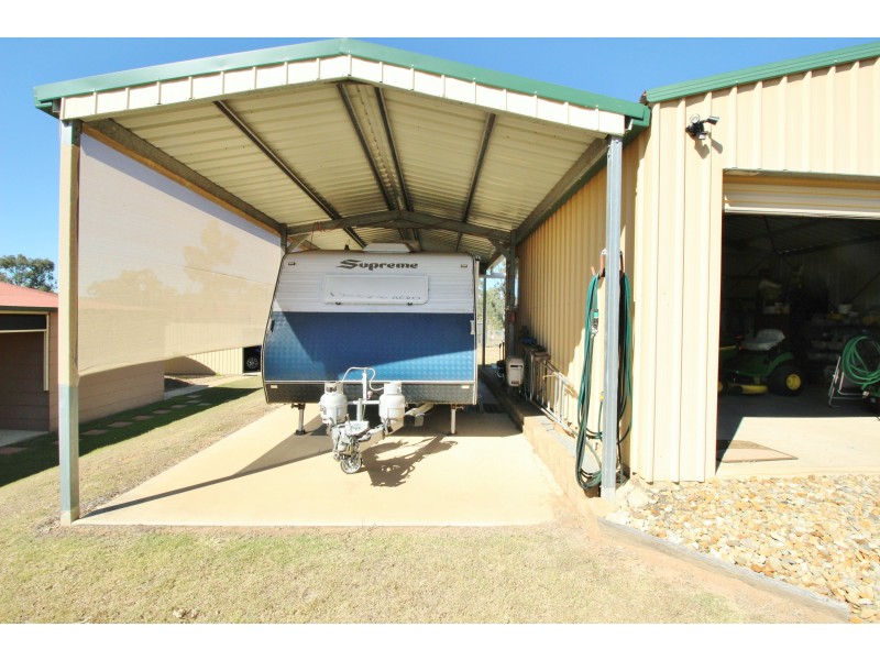 5 Curlew Pl, Laidley Heights QLD 4341