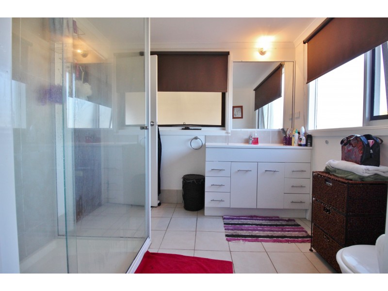 90 Cooper St, Laidley QLD 4341