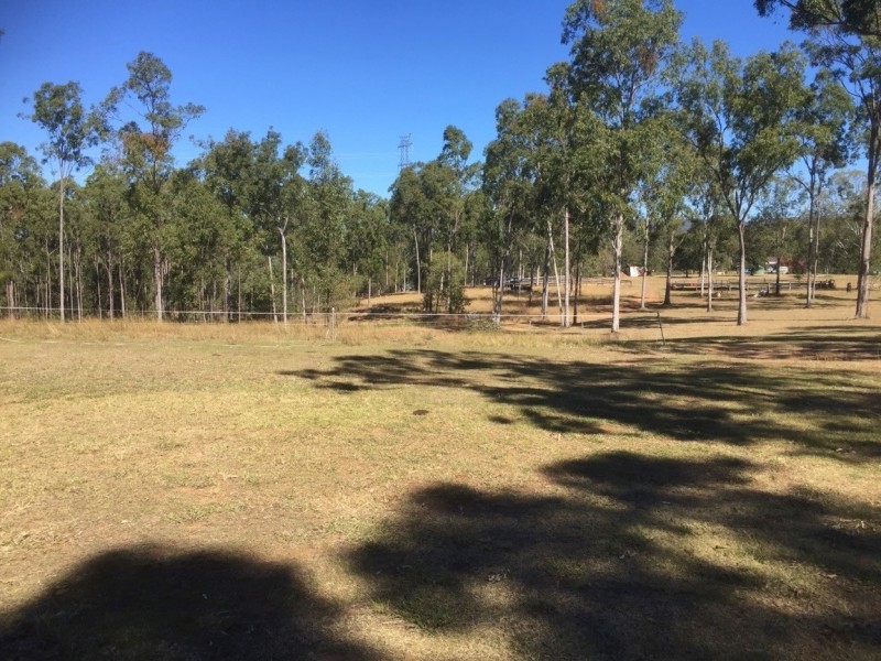272 Grandchester Mt Mort Rd, Grandchester QLD 4340