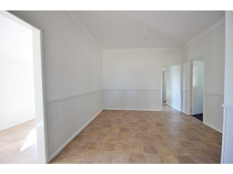 13 Church St, Laidley QLD 4341