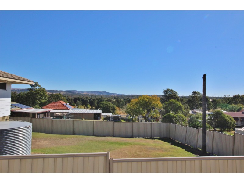 13 Church St, Laidley QLD 4341