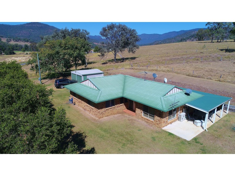 280 Mulgowie Rd, Townson QLD 4341