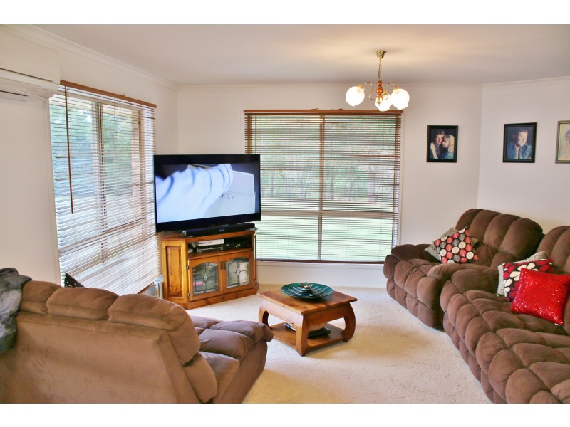 280 Mulgowie Rd, Townson QLD 4341