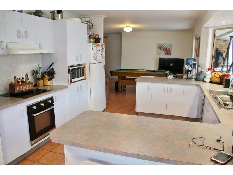 280 Mulgowie Rd, Townson QLD 4341