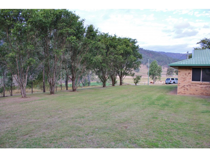280 Mulgowie Rd, Townson QLD 4341