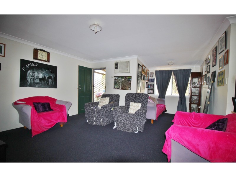 18 Pitt Rd, Laidley Heights QLD 4341