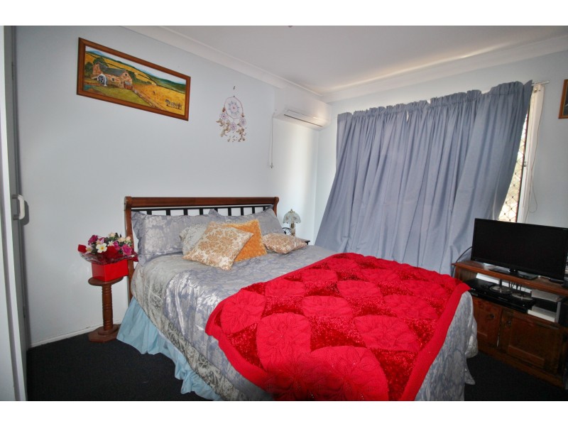 18 Pitt Rd, Laidley Heights QLD 4341
