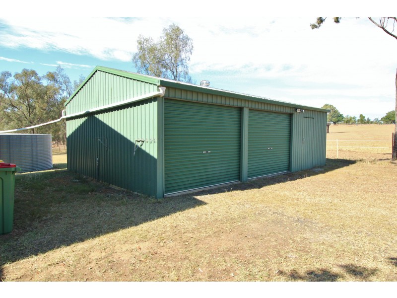 18 Pitt Rd, Laidley Heights QLD 4341