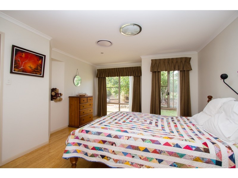 11 Bellve Ct, Plainland QLD 4341