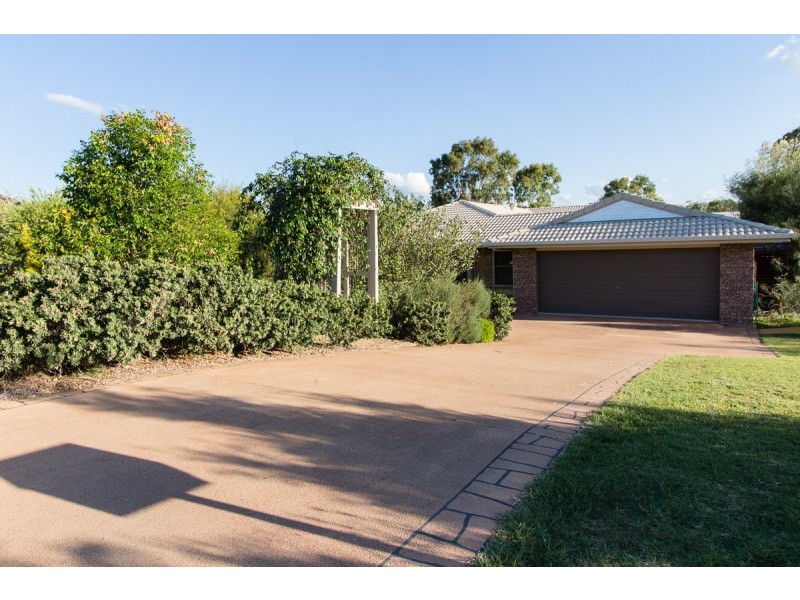 11 Bellve Ct, Plainland QLD 4341