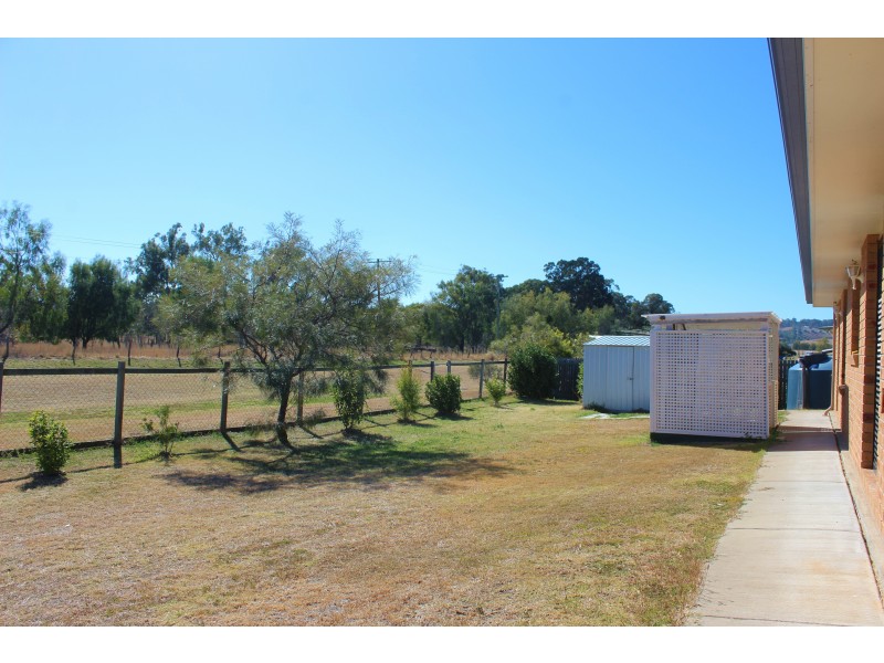 18 Paperbark Cl, Laidley QLD 4341