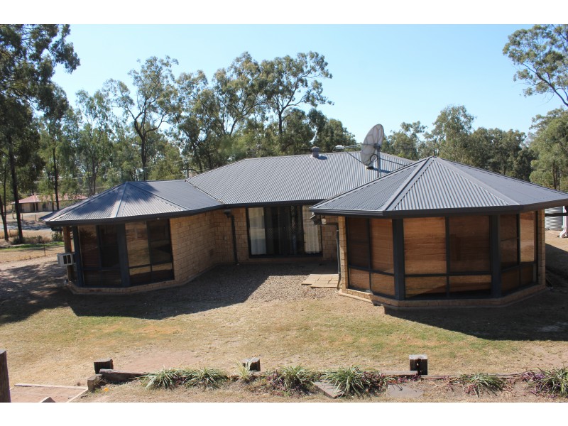 16 Bentley Dr, Regency Downs QLD 4341