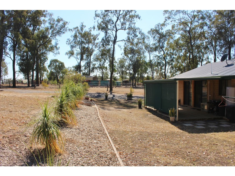 11 Hedges Ct, Laidley Heights QLD 4341