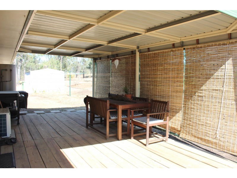 11 Hedges Ct, Laidley Heights QLD 4341