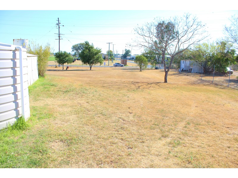 3 Grey St, Laidley QLD 4341