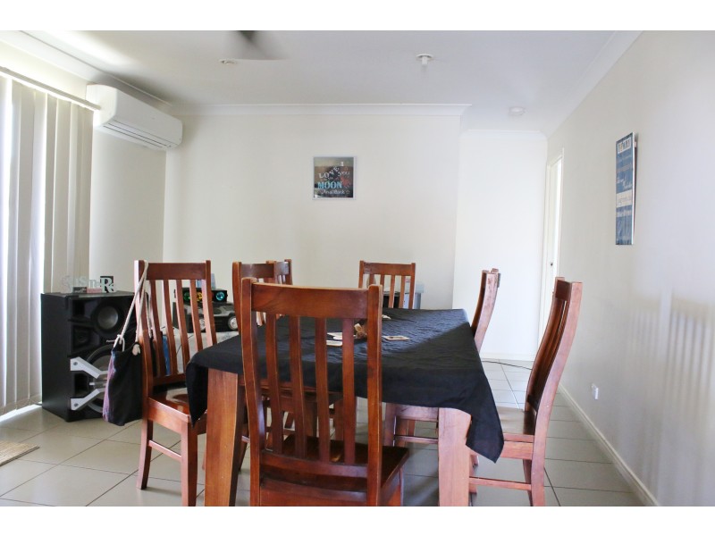 90 Douglas Mcinnes Dr, Laidley QLD 4341