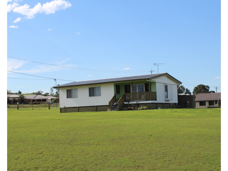 135 Zischke Rd, Regency Downs QLD 4341