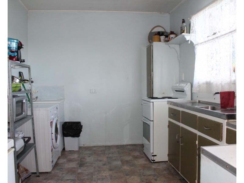 135 Zischke Rd, Regency Downs QLD 4341